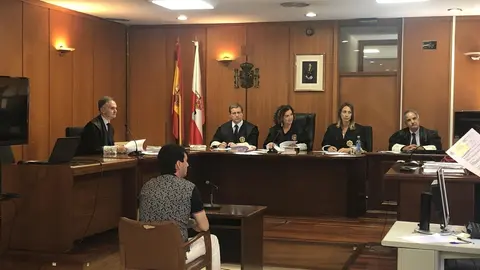 Juicio acusado de apu&ntilde;alar a un hombre en un club de alterne de Santander