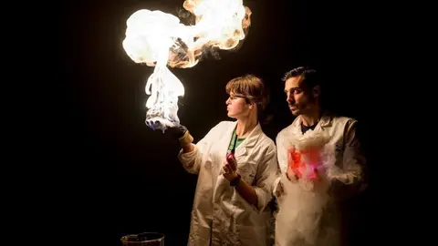 Espect&aacute;culo 'Clowntifics'