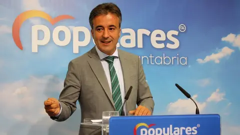 Diego Movell&aacute;n, diputado nacional del PP c&aacute;ntabro