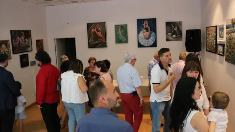 Exposici&oacute;n de pintura en Torrelavega