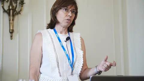 Catedr&aacute;tica de Psicolog&iacute;a evolutiva, Dolores Gil