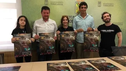 Presentaci&oacute;n I Copa Internacional Esgrima Art&iacute;stica