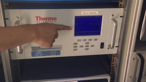 Uno de los medidores de ozono de la red de vigilancia de calidad del aire de la Regi&oacute;n