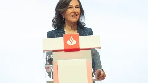 La presidenta del Santander, Ana Bot&iacute;n, en la junta general de accionistas de 2019