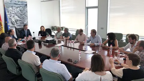 Consejero con asociaciones ganadeas