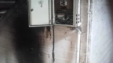 Incendio cuadro el&eacute;ctrico Balneario Puente Viesgo