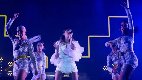 AITANA - MV 2019 - EL REY LAGART&Oacute;N (3)