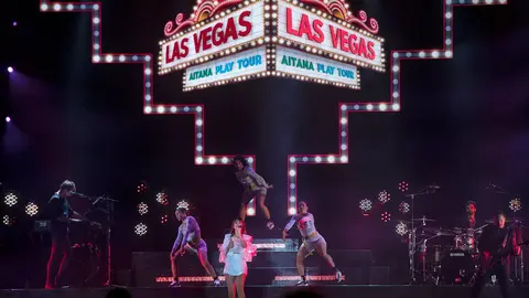 AITANA - MV 2019 - EL REY LAGART&Oacute;N (10)