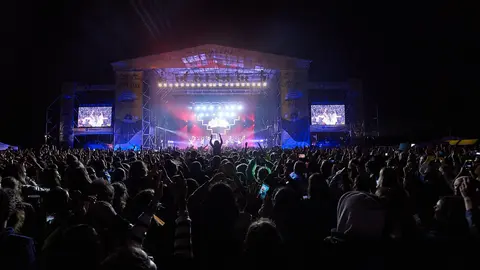 AITANA - MV 2019 - EL REY LAGART&Oacute;N (11)