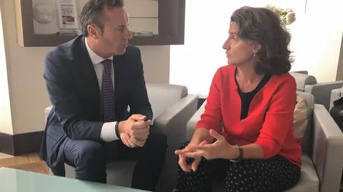 El Consejero De Desarrollo Rural, Ganader&iacute;a, Alimentaci&oacute;n Y Medio Ambiente, Guillermo Blanco, Y La Ministra De Transici&oacute;n Ecol&oacute;gica En Funciones, Teresa Ribera