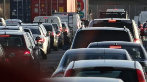 Captura de pantalla 2019-08-03 a las 14.29.23