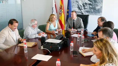 El consejero de Medio Rural, Guillermo Blanco, se re&uacute;ne con la diputada de Cs Marta Garcia