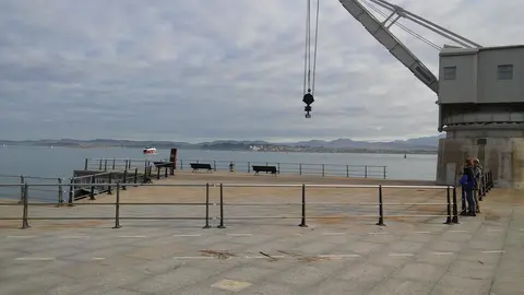 Muelle de Maura vallado