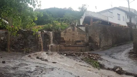 Da&ntilde;os causados por lluvias y granizo en la provincia de Ourense.