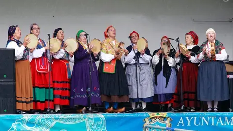 Grupo participante en la Romer&iacute;a del Faro