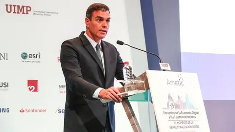 El presidente del Gobierno en funciones, Pedro S&aacute;nchez, clausura el 33 Encuentro de la Econom&iacute;a Digital y las Telecomunicaciones organizado por Ametic.