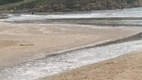 20190905 Foto vertidos Suances3