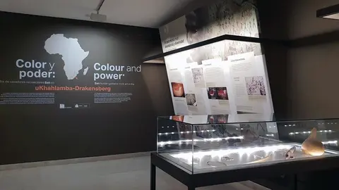 &ldquo;Color Y Poder: Arte Rupestre De Cazadores Recolectores San En Ukhahlamba-Drakensberg&rdquo;.