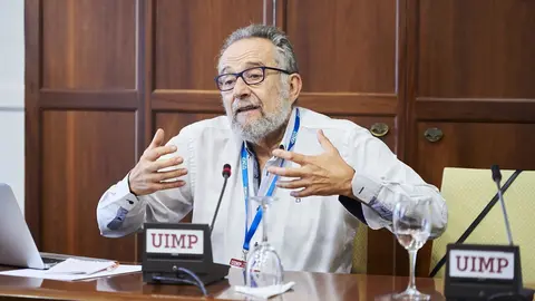 El profesor em&eacute;rito del departamentos de An&aacute;lisis Econ&oacute;mico en la Universidad de Zaragoza Pedro Arrojo
