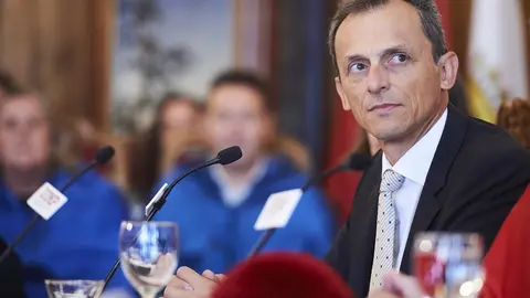 El ministro de Ciencia, Innovaci&oacute;n y Universidades, Pedro Duque, participa en el acto de clausura de los cursos de la Universidad Internacional Men&eacute;ndez Pelayo (UIMP), en el Palacio de la Magdalena de Santander (Espa&ntilde;a), a 12 de septiembre de 2019.