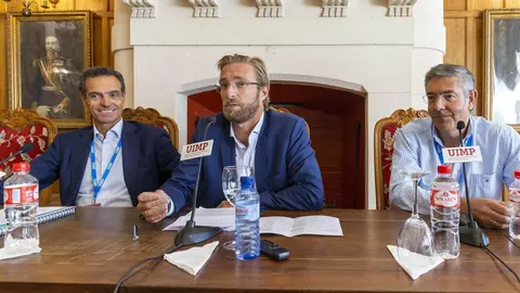 El director general de Transporte, Felipe Pi&ntilde;a, clausura el encuentro de la UIMP