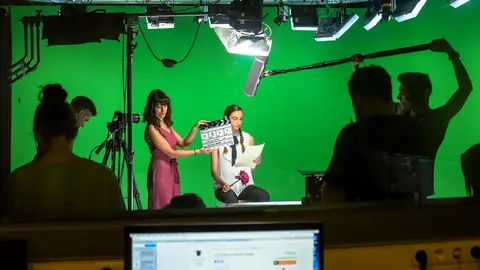 Imagen del rodaje de 'Hildegart', en el marco del proyecto &lsquo;Cartasvivas&rsquo; de Fundaci&oacute;n Banco Santander