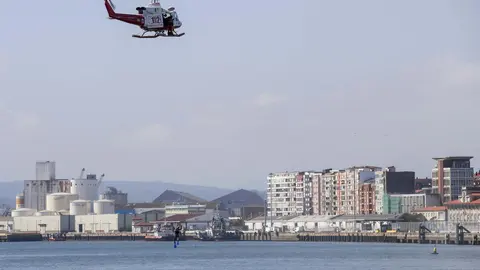 DAVID S. BUSTAMANTE 13/09/2019 SANTANDER/ CANTABRIA Simulacro de rescate con el helicoptero del 112 del Gobierno de Cantabria