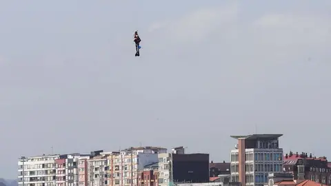 DAVID S. BUSTAMANTE 13/09/2019 SANTANDER/ CANTABRIA Simulacro de rescate con el helicoptero del 112 del Gobierno de Cantabria