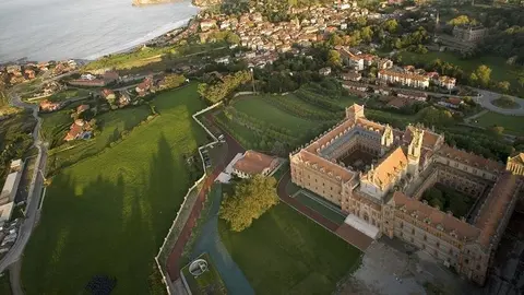 Seminario Mayor de Comillas vista a&eacute;rea
