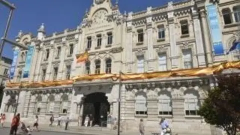 Fachada del Ayuntamiento de Santander