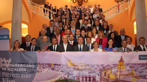 La alcaldesa de Santander participa en el Foro Iberoamericano