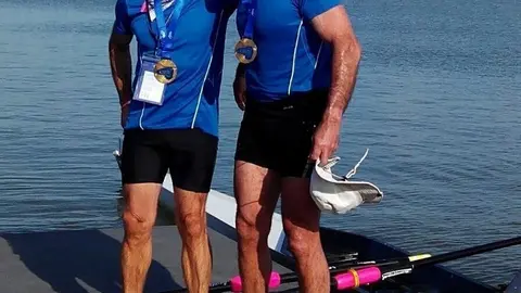 Remero santo&ntilde;&eacute;s Agust&iacute;n Garay