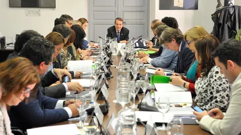 Abel Caballero preside la &uacute;ltima reuni&oacute;n de la Junta de Gobierno de la Federaci&oacute;n Espa&ntilde;ola de Municipios y Provincias (FEMP) previa a las elecciones municipales del 26 de mayo de 2019.