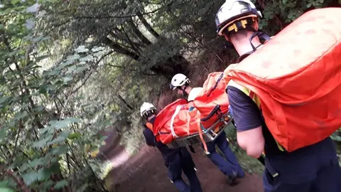 Rescatada una mujer de 50 a&ntilde;os en Camale&ntilde;o tras lesionarse el tobillo cuando realizaba una ruta a pie