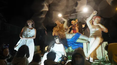 OLYMPUS DIGITAL CAMERA         