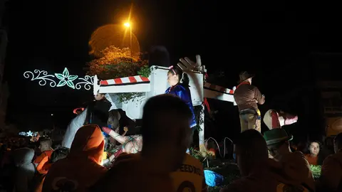 OLYMPUS DIGITAL CAMERA         