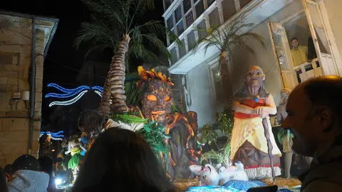 OLYMPUS DIGITAL CAMERA         