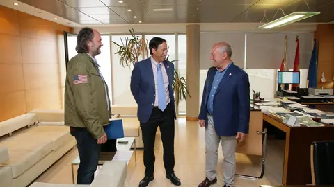 Reuni&oacute;n consejero Obras P&uacute;blicas, Jos&eacute; Luis Gochicoa, y alcaldde de Reinosa, Jos&eacute; Miguel Barrio