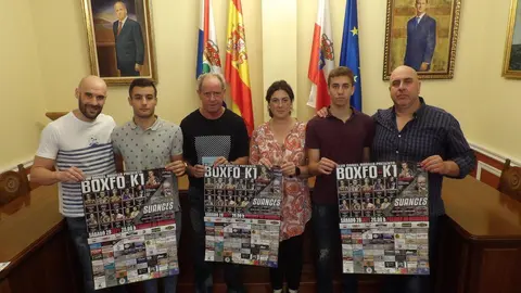 Presentaci&oacute;n de la velada de boxeo que se celebrar&aacute; en Hinojedo