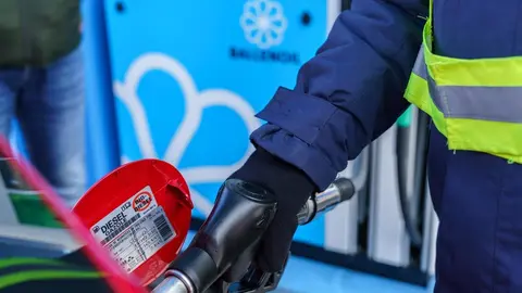 Estaci&oacute;n de repostaje Ballenoi