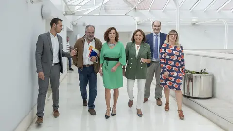 El equipo de la Consejer&iacute;a de Empleo y Pol&iacute;ticas Sociales del Gobierno de Cantabria, con su titular, Ana Bel&eacute;n &Aacute;lvarez, al frente