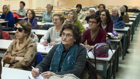 Clase de Historia del Arte en UNATE