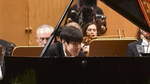 El Pianista Chino Yutong Sun