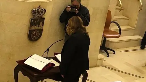 La socialista Yolanda Algorri toma posesi&oacute;n como diputada del PSOE