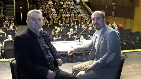 El concejal de Familia y Servicios Sociales, &Aacute;lvaro Lav&iacute;n, ha inaugurado este ciclo junto al presidente de ASCASAM, Ignacio Fern&aacute;ndez