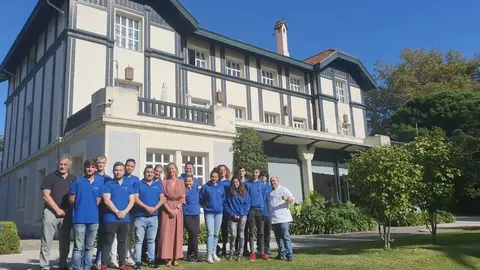 Alumnos escuela hosteler&iacute;a Las Carolinas