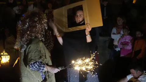 OLYMPUS DIGITAL CAMERA         