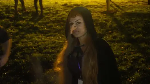 OLYMPUS DIGITAL CAMERA         