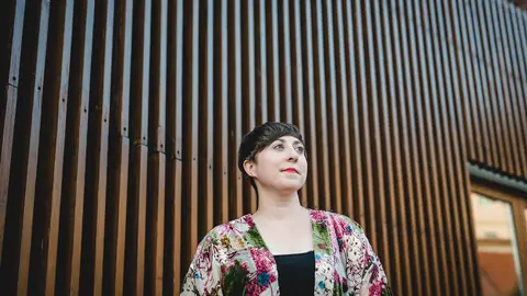 La escritora Elena Medel