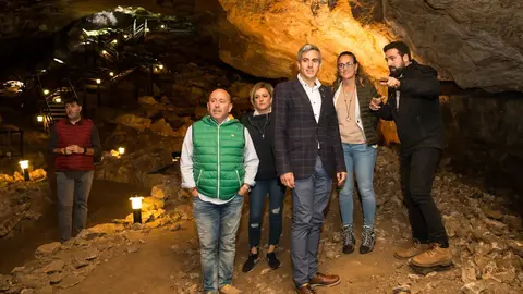 Zuloaga visita El Pendo